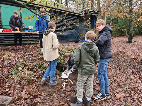 Verkenners Spelen Met Vuur Scouting Opv Schoonoord