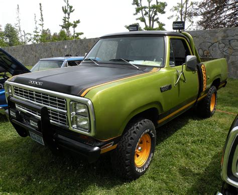 1979 Dodge Power Wagon Macho Dodge Macho Truck Car Pictures Dodge