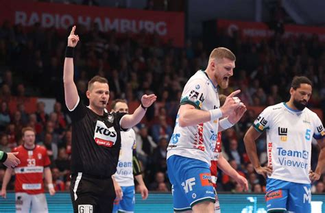 Handball Bundesliga Frisch Auf G Ppingen Zeigt Beim Hsv Sein Tr Bes