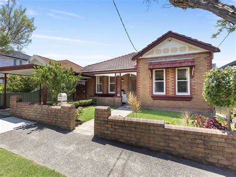 44 High Street Carlton NSW 2218 Property Details