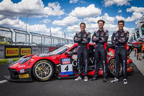 News Grove Racing Bosses To Miss Bathurst 1000