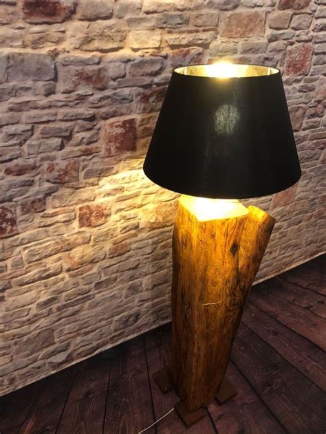 Holzlampe Stehlampe Aus Vollholz Eiche Holz Kaufen Auf Ricardo