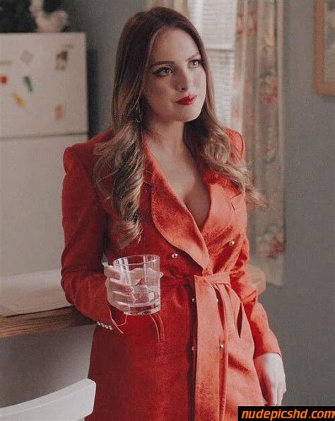 Elizabeth Gillies Liz Red Overcoat On Dynasty 213 4 Nude Leaked Porn