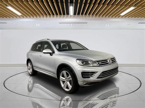 Volkswagen Touareg 3 0TDI R LINE Kai Karo Khalif Kairo Car