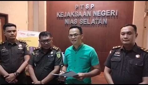 Kejaksaan Negeri Nias Selatan Telah Menetapkan Dan Melakukan Penahanan