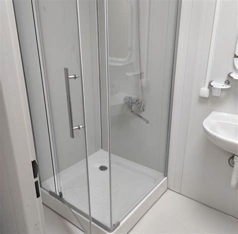 Установка душевых кабин - Сантехника / коммуникации Алматы на Olx