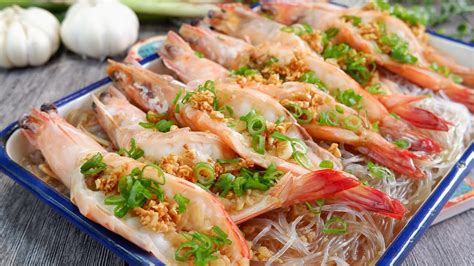 So Easy You’ll Never Order This At A Restaurant Steamed Garlic Prawns 清蒸蒜蓉冬粉虾 Chinese Shrimp