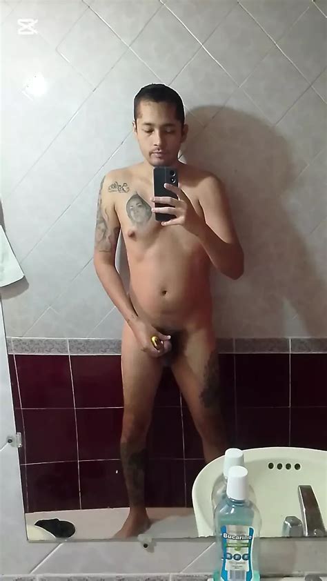 Vape Before A Shower Homemade Colombian Gay Amateur Amateur Porn XHamster
