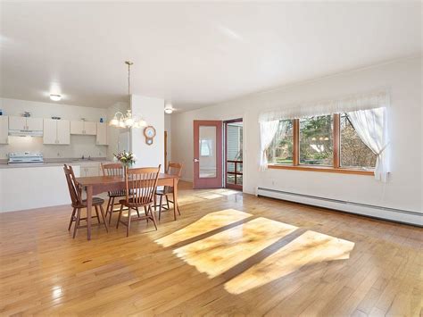 Arbor Hill Commons Unit Brattleboro Vt Zillow