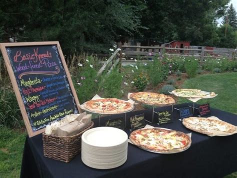 28 Fun Ways To Organize A Pizza Bar At Your Wedding Weddingomania