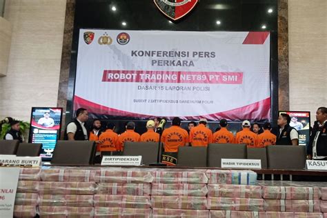 Bos Investasi Bodong Robot Trading Net89 Masih Buron