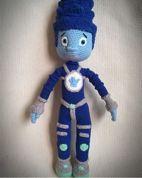 Нолик из мультика "Фиксики" | Character, Smurfs, Fictional characters