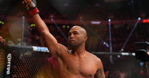 Robbie Lawler Lands Stunning 38 Second KO Win Over Niko Price In