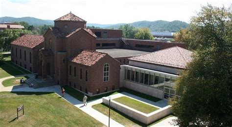 Get To Know St Bonaventure The School Behind The Ncaa Tournament