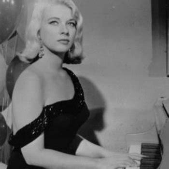 Dolores Michaels Babe Page Watch This Actress On FreeOnes