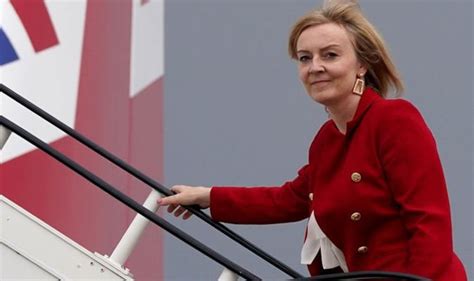 Brexit News Liz Truss To Seal Another Brexit Trade Deal Politics