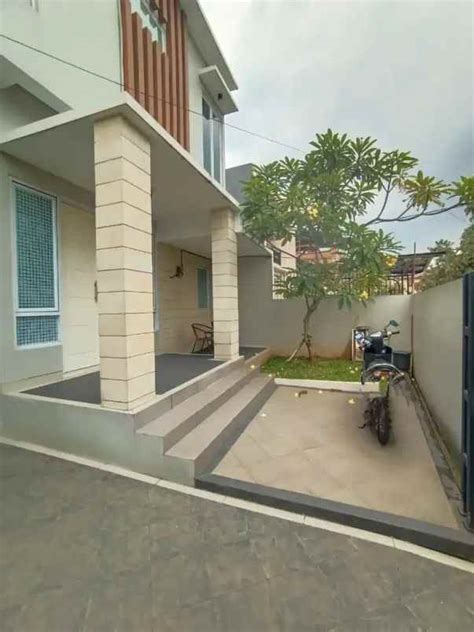 Rumah Minimalis Dalam Komplek Elite Billymoon Pondok Kelapa Jakarta