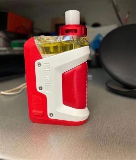 ОБМЕНА НЕТ Аегис хиро,цена 1700,весь комплект,два новых испарика,один ...