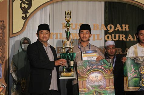 Raih Juara Satu Dalam Musabaqoh Khaththil Quran Se Malang Raya