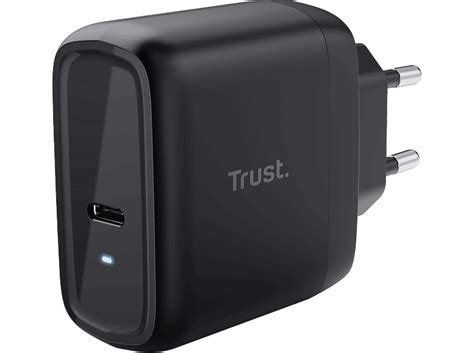 TRUST Maxo Leistungsstarkes USB C Ladegerät 65 W mit USB C Kabel 2 m