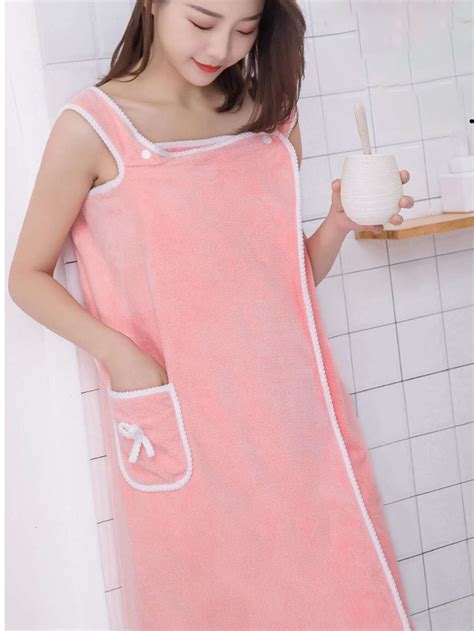 1pc Coral Velvet Bath Towel Women Can Wear Wrapped In Autumn And Winter Household Non Absorbent