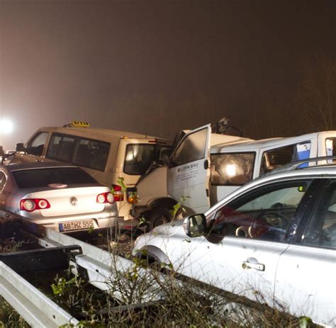 Zwei schwere Unfälle Acht Tote in NRW A 31 wie ein Trümmerfeld WELT