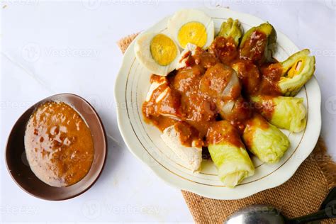 Siomay Or Dumplings Is Traditional Indonesian China Food With Peanut