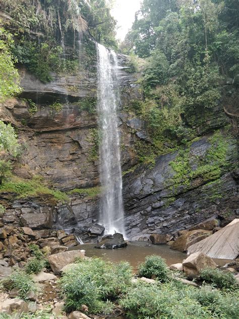 Trek to 3 waterfalls - Bandaje arbi, Kadamagundi, Elanneru falls