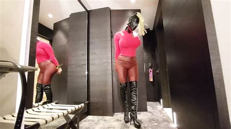 Sissy Trapped Into Selfbondage In Hotel Room British Gay Amateur Porn