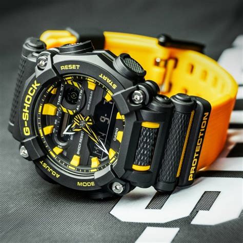 Casio Montre G Shock Ga 900a 1a9er Noir Jaune