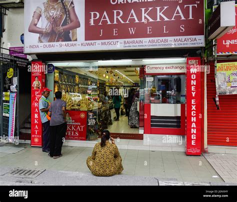 Sentral Shopping Mall Hi Res Stock Photography And Images Alamy