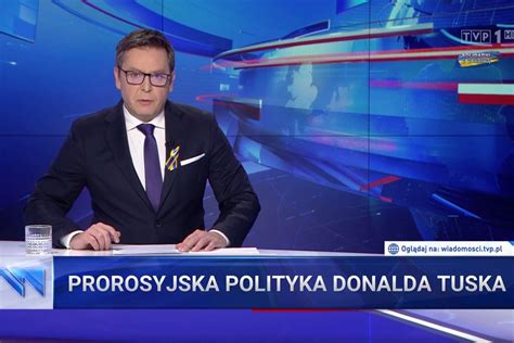 Tusk w Wiadomościach TVP znów mówi po niemiecku Jacek Kurski łamie zakaz