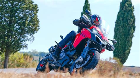 Multistrada V2 Korlas Ducati Triumph Motorcycles Italjet Royal