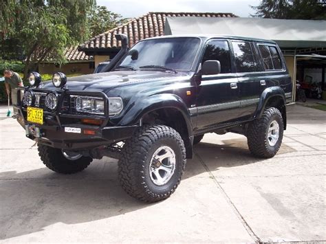 Lifted Land Cruiser 80