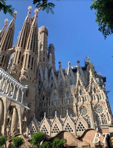 Barcelona conheça a Catedral Sagrada Família Dicas de Viagens