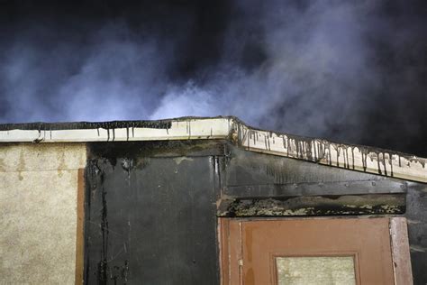 Feuerwehreinsatz In Chemnitz Laube Brennt Ab