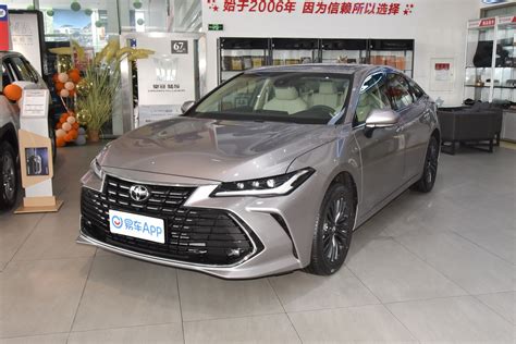 亚洲龙2 0L CVT XLE尊享版侧前45度车头向左水平图片 汽车图片大全 易车