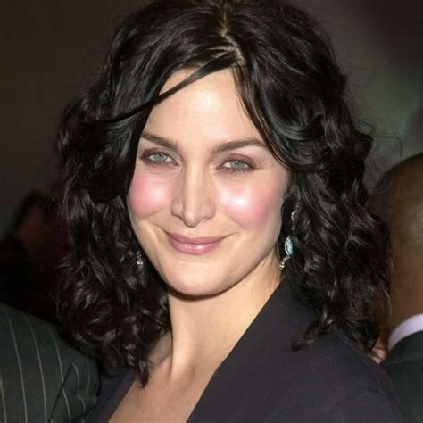 Carrie Anne Moss Age Birthday Biography Movies Children And Facts