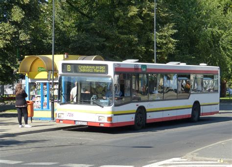 Sprawdź świąteczny rozkład jazdy autobusów