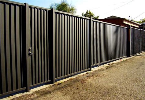 Metal Privacy Fence Supplier in China - BDFENCE