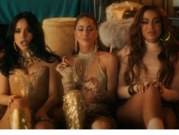 La Loto TINI Ostenta Anitta E Becky G Em Novo Clipe