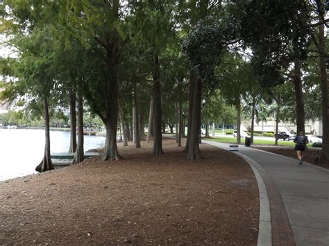 A Walk Through Orlandos Lake Eola Park