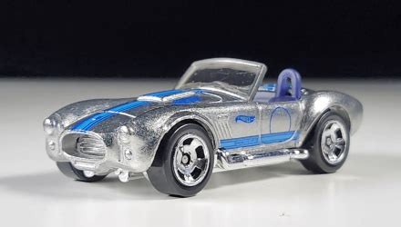 Машинка Базова Hot Wheels Shelby Cobra S C Zamac Rolling Metal HTB Silver купити в