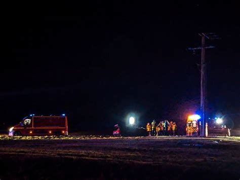 Une voiture a percuté un poteau électrique route d Ormes à Gidy deux