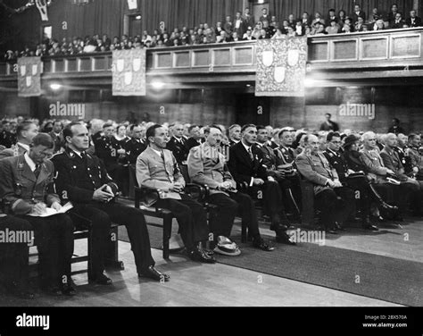 Oberbürgermeister dritte reich Fotos und Bildmaterial in hoher