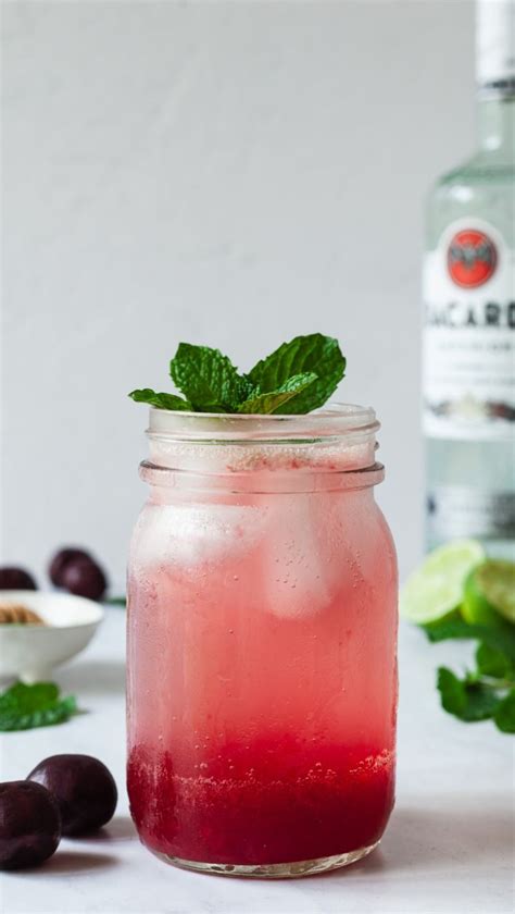 Refreshing Cherry Mojito