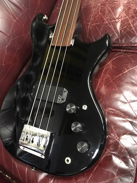 Westone Thunder A Fretless Reverb