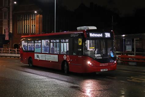 Last Bus Route London United Dle Yx Uwm Flickr