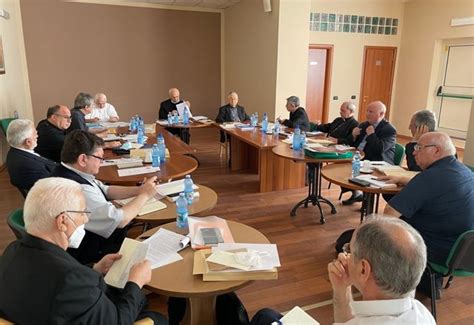 CONFERENZA EPISCOPALE CALABRA MESSAGGIO DEI VESCOVI DELLA CALABRIA PER