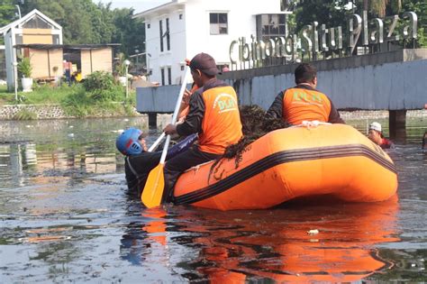 Petugas Gabungan Dikerahkan Pemkab Bogor Demi Bersihkan Sampah Di